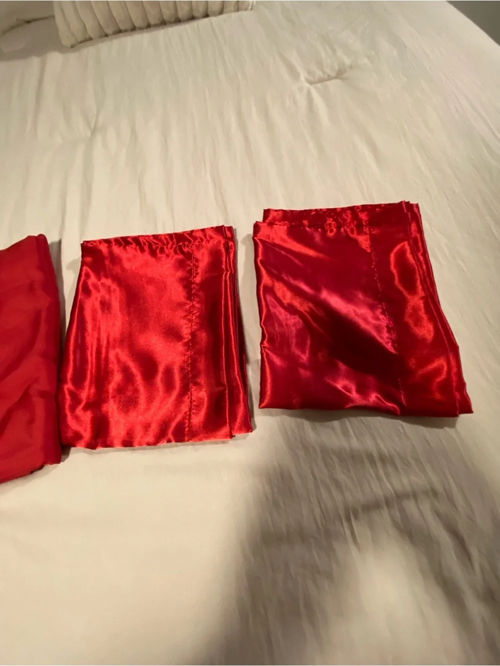 Full Size Red Satin Sheets